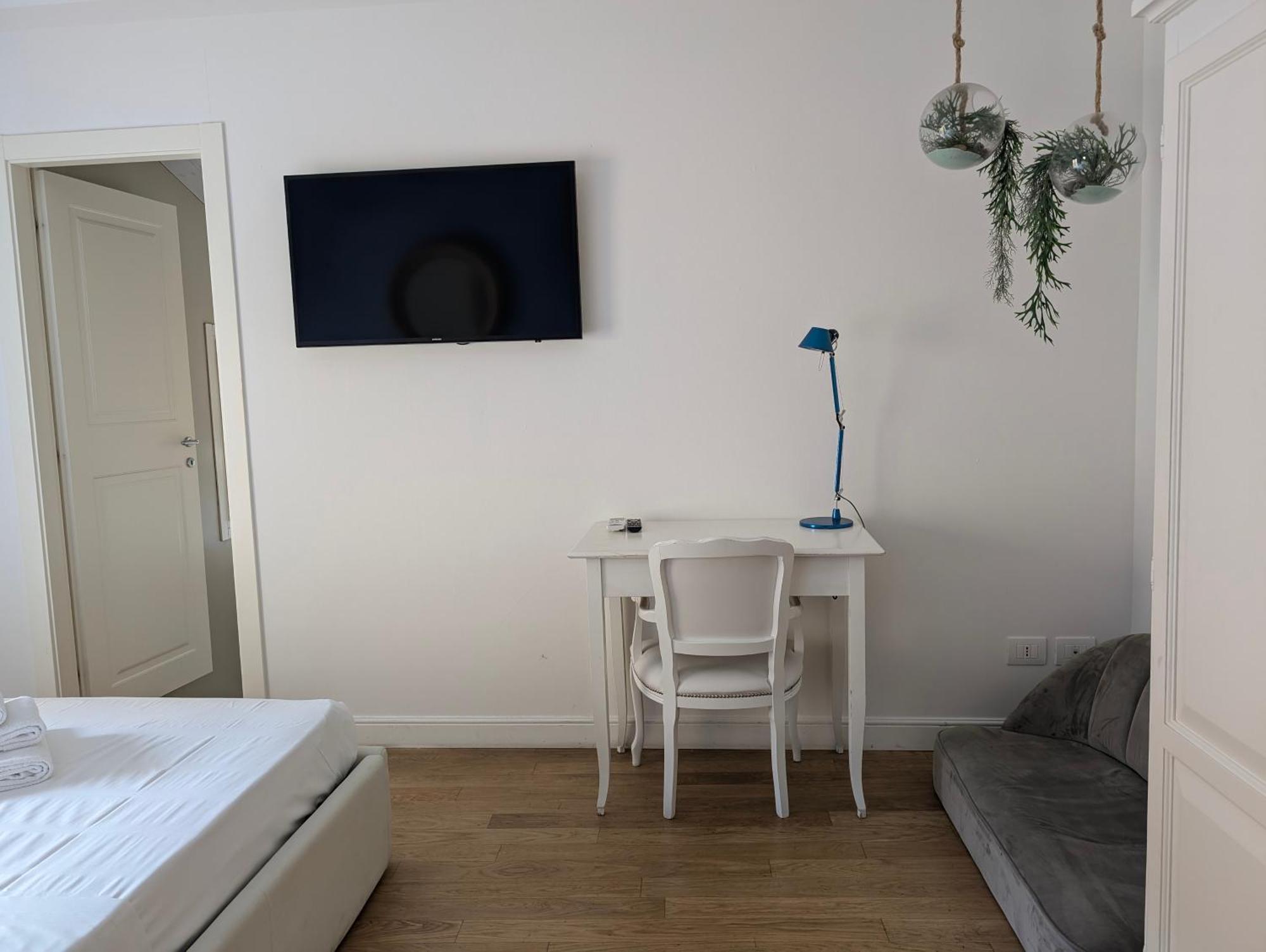 Cosmopolitan Central Rooms Болонья Экстерьер фото