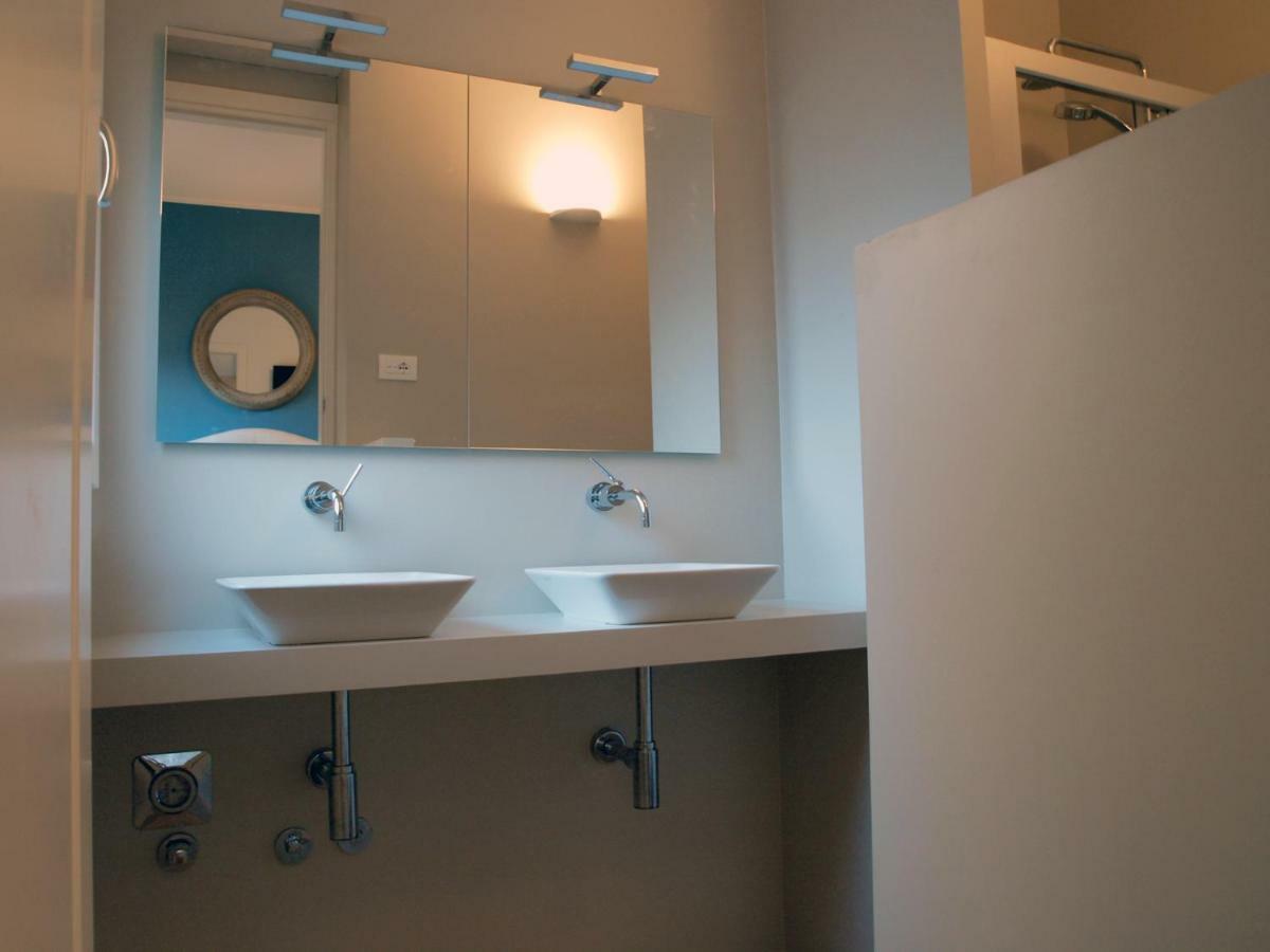 Cosmopolitan Central Rooms Болонья Экстерьер фото