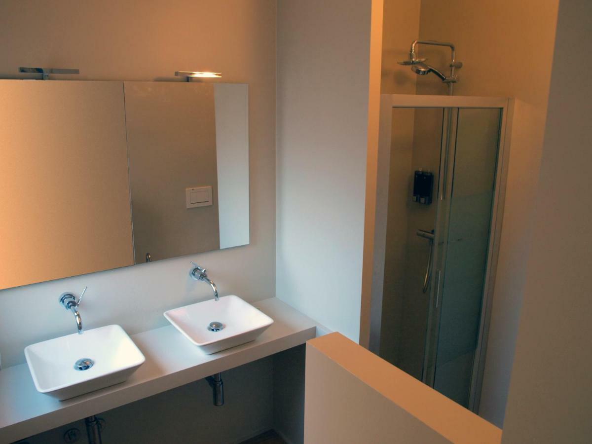 Cosmopolitan Central Rooms Болонья Экстерьер фото