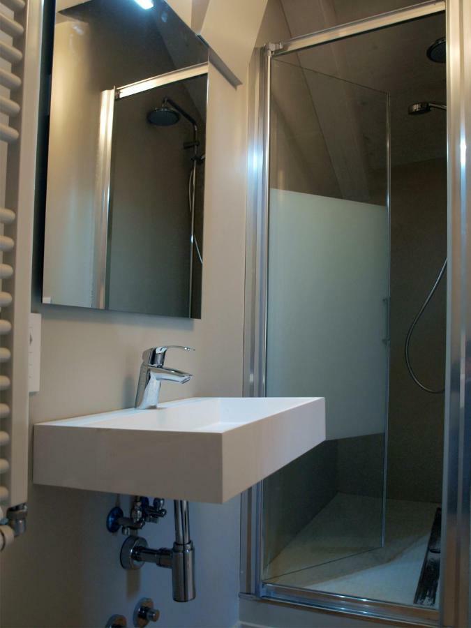 Cosmopolitan Central Rooms Болонья Экстерьер фото