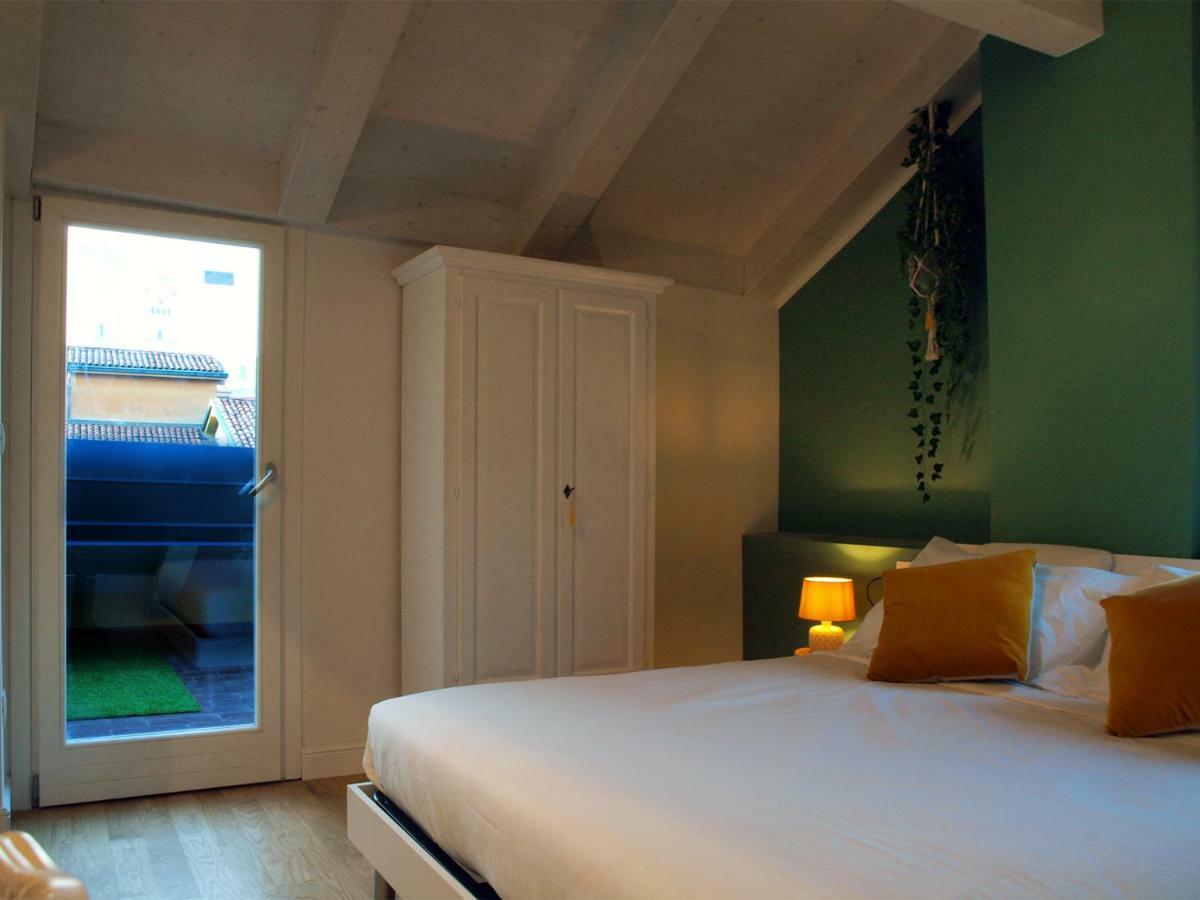 Cosmopolitan Central Rooms Болонья Экстерьер фото